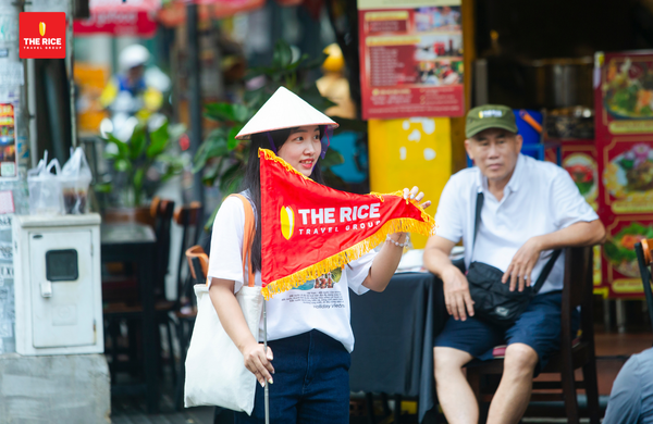 liên hệ ngay the rice travel group để đặt tour ngay hôm nay