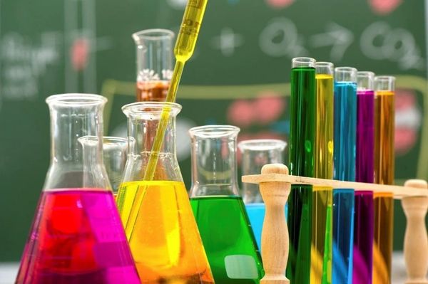 Cobalt Acetate (Co(CH3COO)2) chất xúc tác
