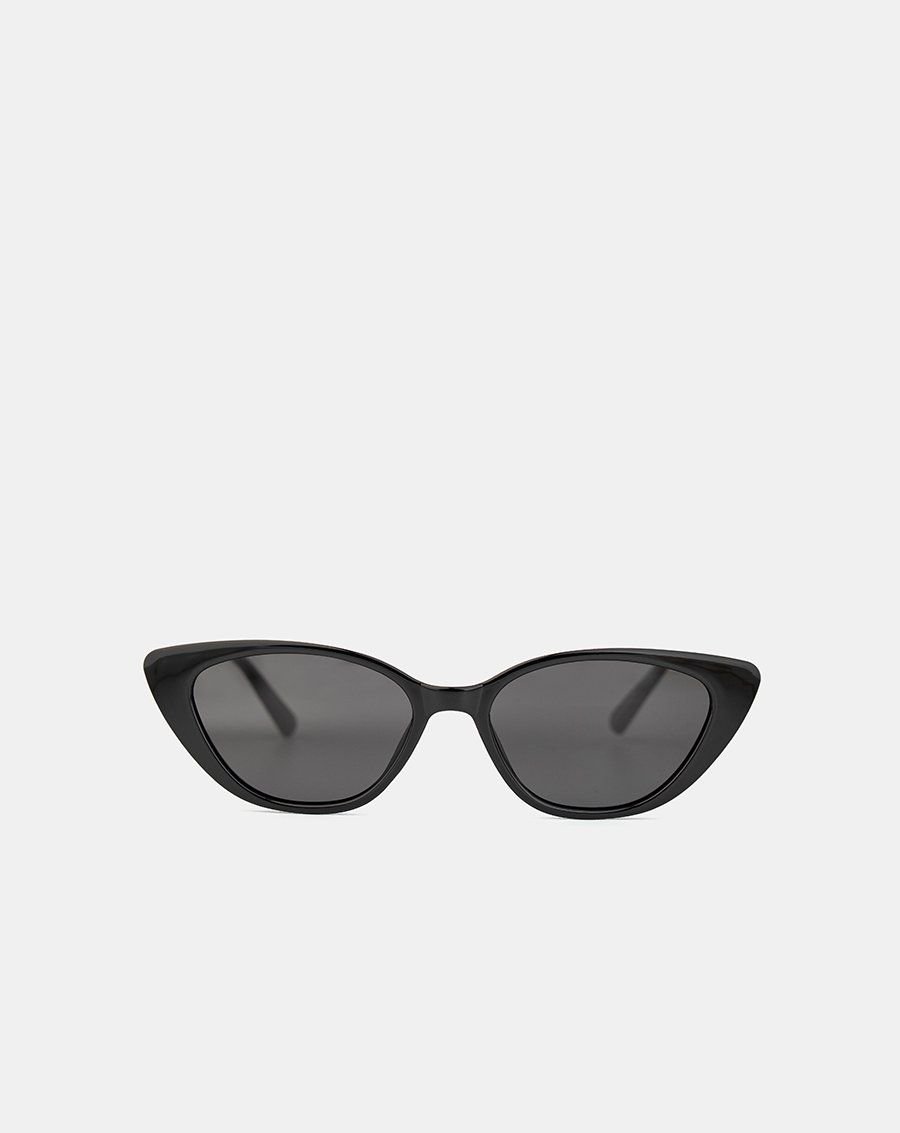 Mắt kính cat eye