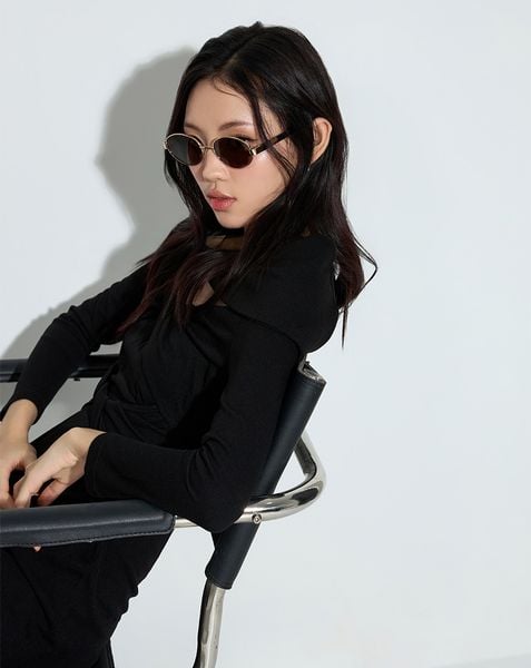 Mắt kính Circa