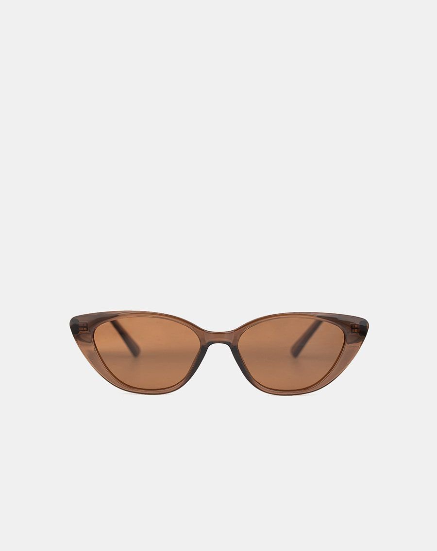 Mắt kính cat eye