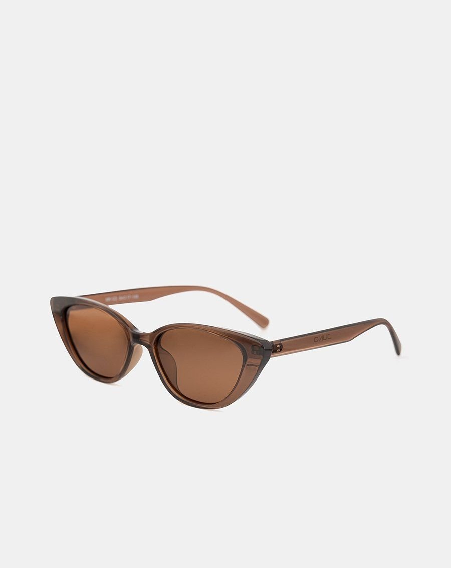 Mắt kính cat eye