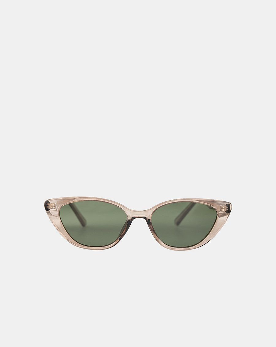 Mắt kính cat eye