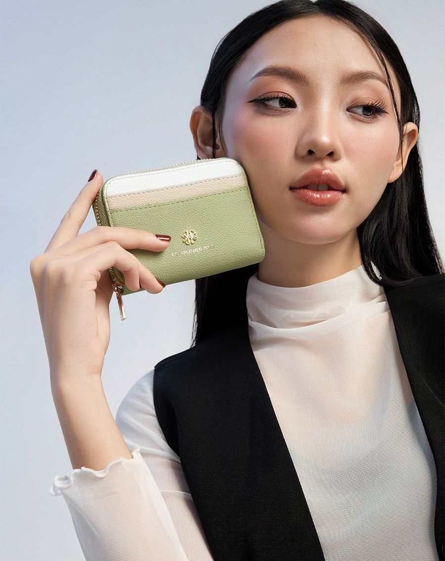 Ví Ví Ngắn Cầm Tay Có Dây Kéo