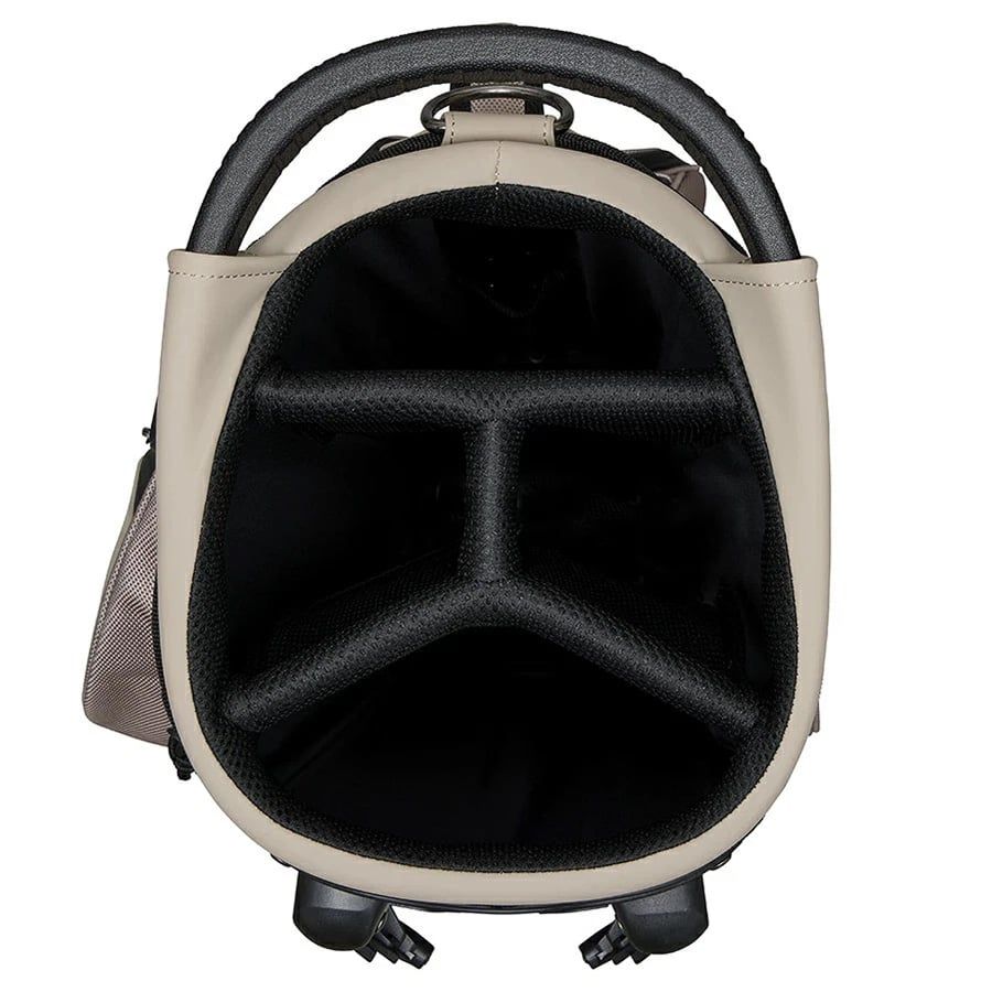 Túi gậy golf Stand Bag 2MSCB-UN738 BE M1354001 | TaylorMadeKhoang miệng chia 4 ngăn của túi gậy golf Stand Bag 2MSCB-UN738 BE M1354001 | TaylorMade