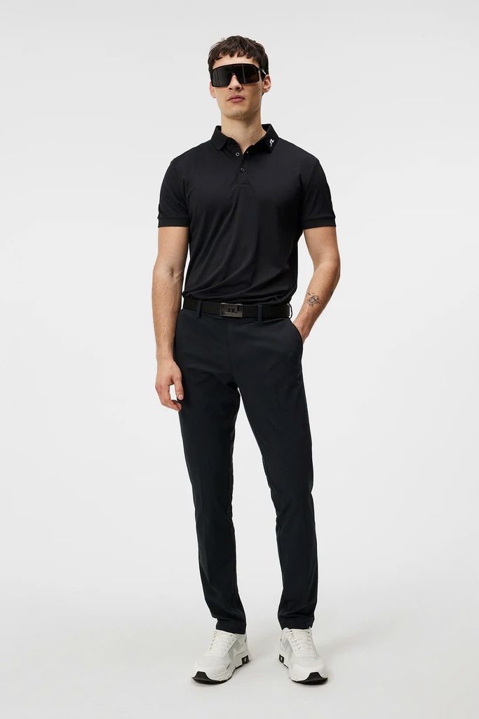 Áo golf nam tay ngắn Jeff Reg Fit Polo BLACK GMJT09170-9999 | J.Lindeb