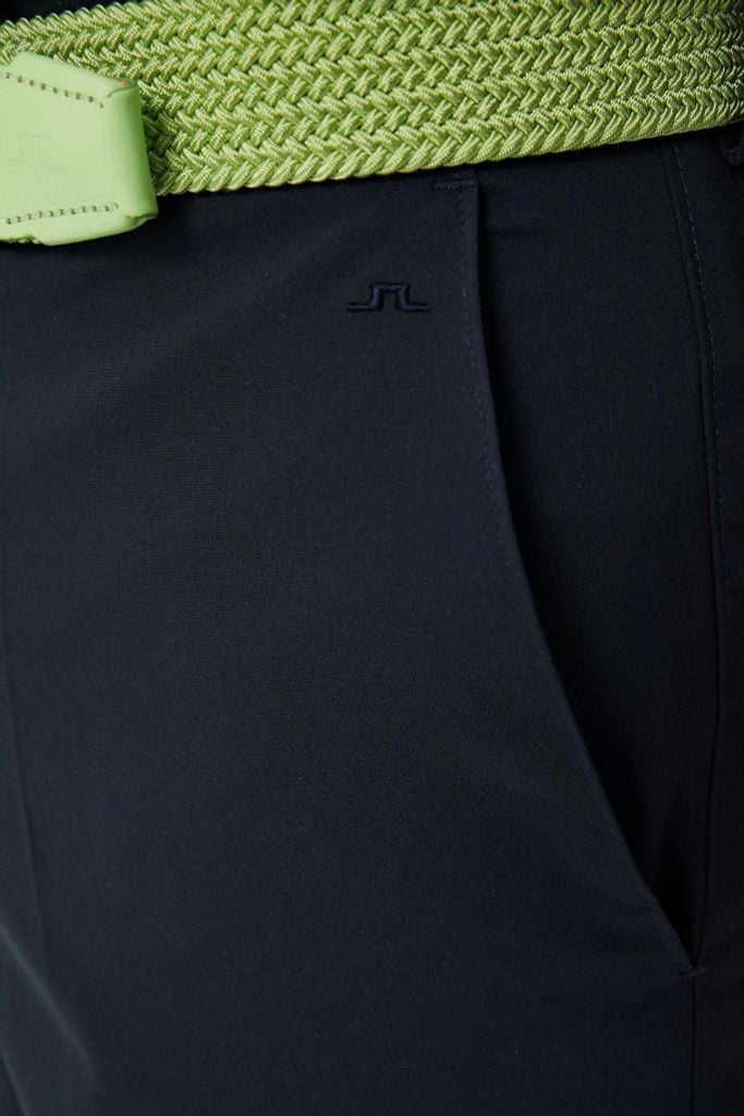 Quần shorts golf nam Somle Shorts JL Navy GMPA08944-6855 | J.Lindeberg