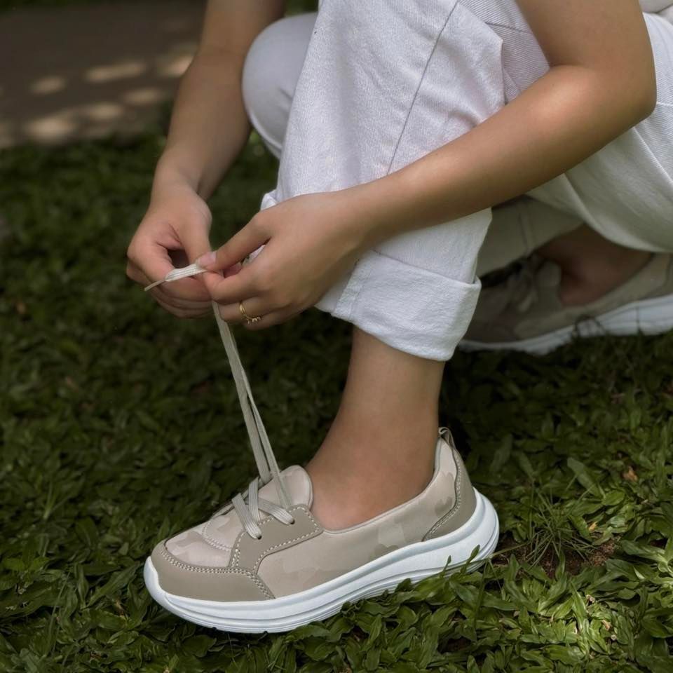 Kirei Walk BG Breathable Cột Dây Kem