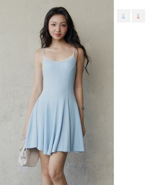 Đầm Ngắn Chất Thun Phối Ren Selena Cami Dress