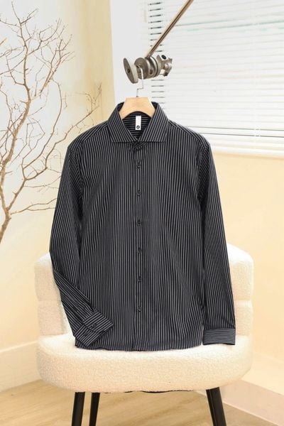 ÁO SƠ MI NAM TAY DÀI SỌC DỌC ĐEN - JCF002001
