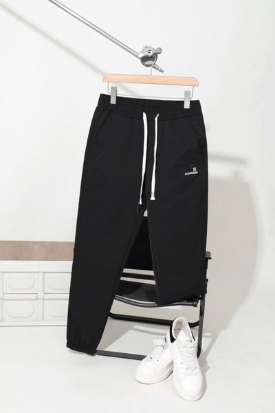 QUẦN JOGGER KAKI NAM ĐEN - P004319