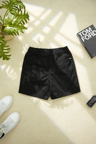 QUẦN SHORT KAKI ĐEN - P004312