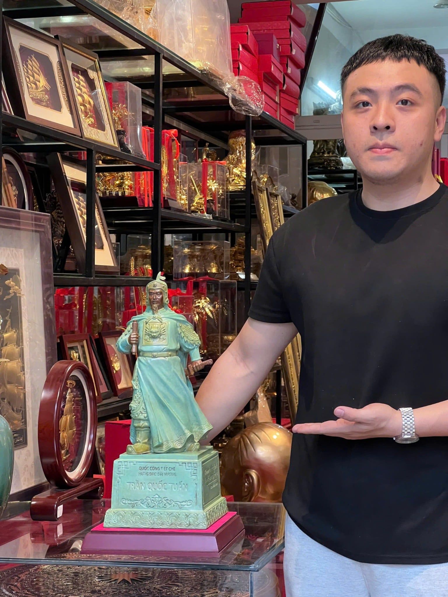 Tượng đồng trần hưng đạo cao 50cm patina xanh ngọc lục bích vân cổ