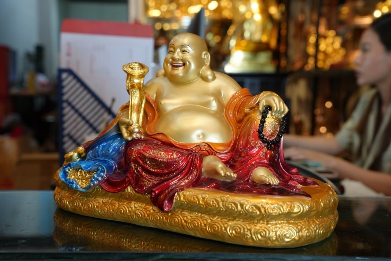 Tượng Phật Di Lặc bằng đồng Sơn màu