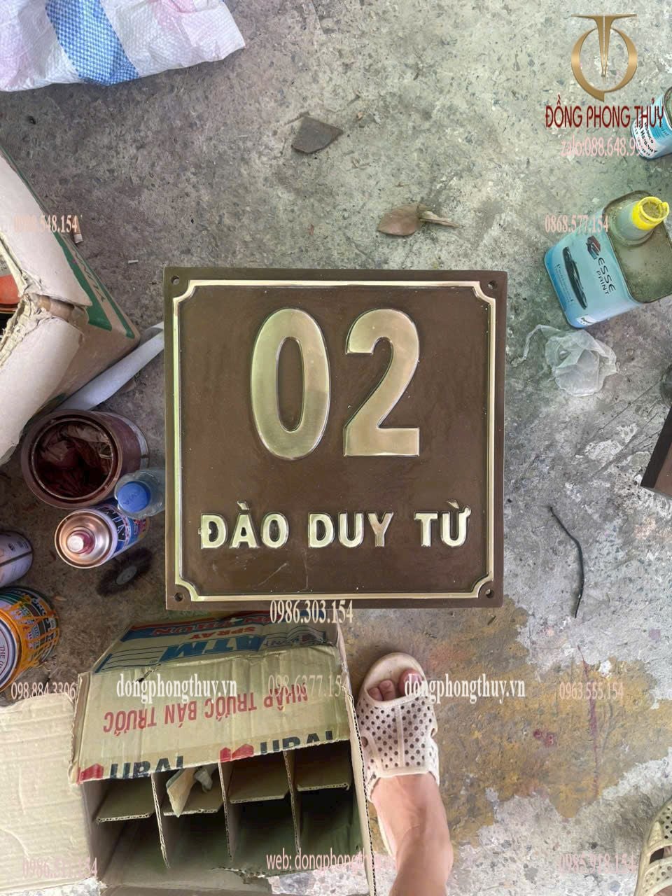 Biển số nhà bằng đồng đúc