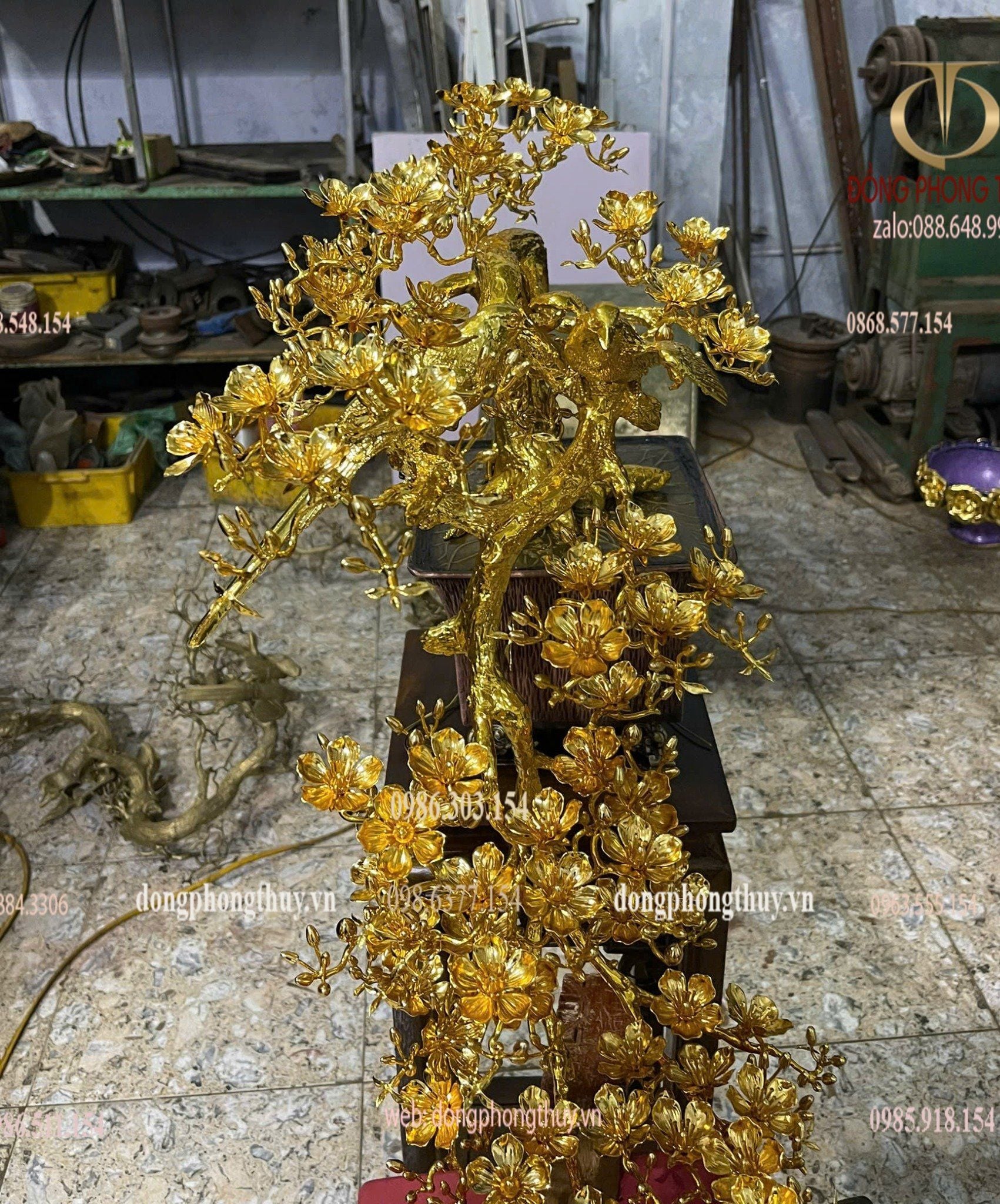 Quà tân gia mạ vàng : cây mai vàng bằng đồng mạ vàng