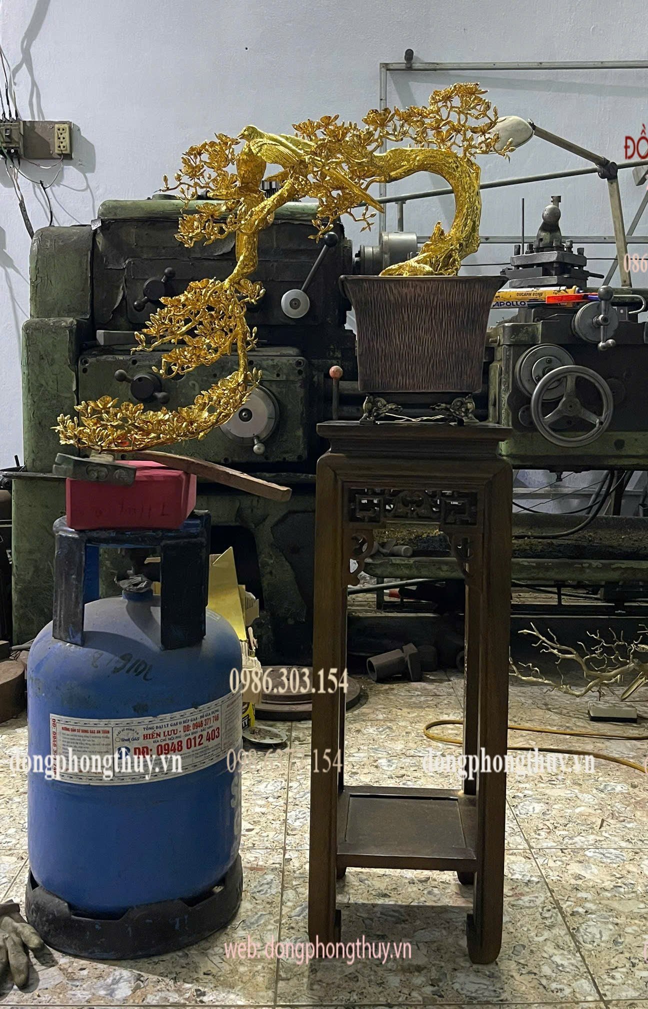 Quà tân gia mạ vàng : cây mai vàng bằng đồng mạ vàng