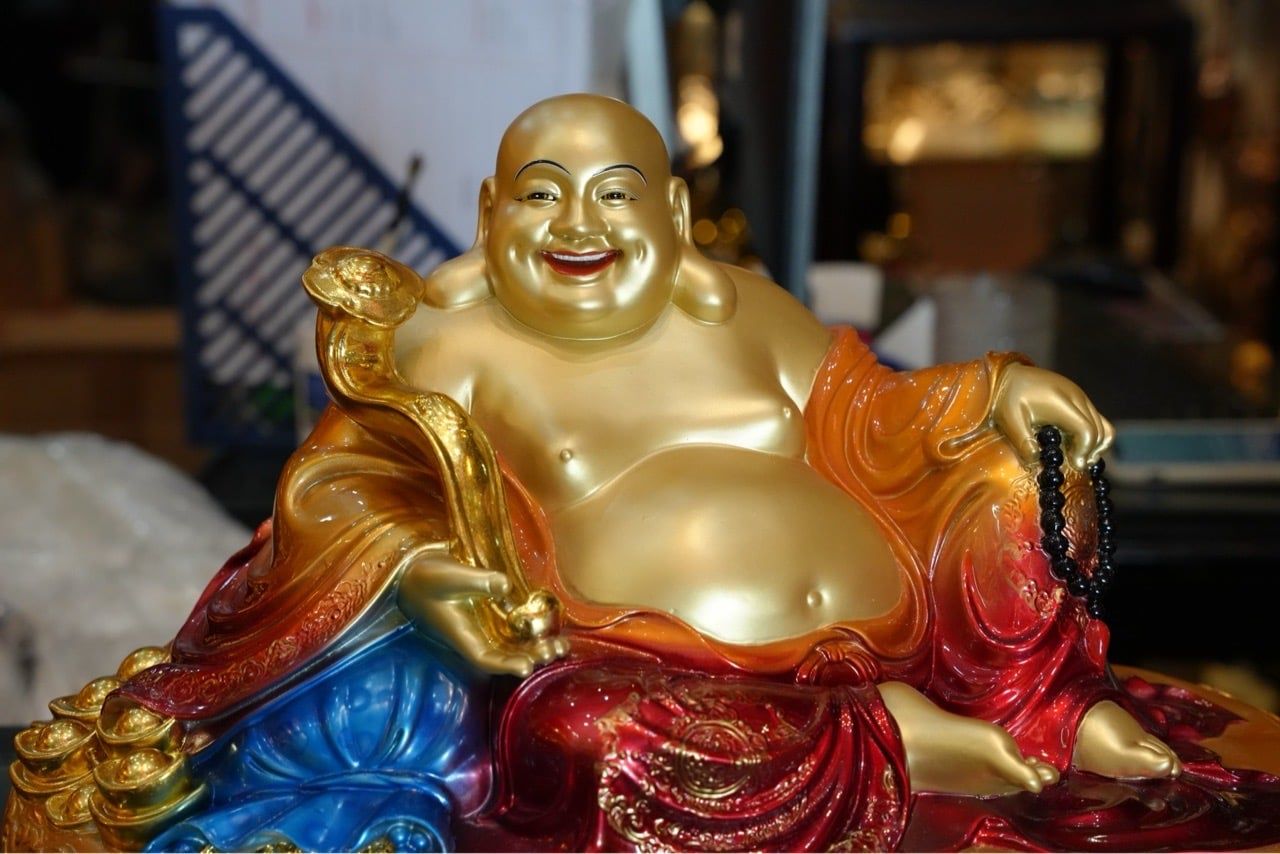 Tượng Phật Di Lặc bằng đồng Sơn màu