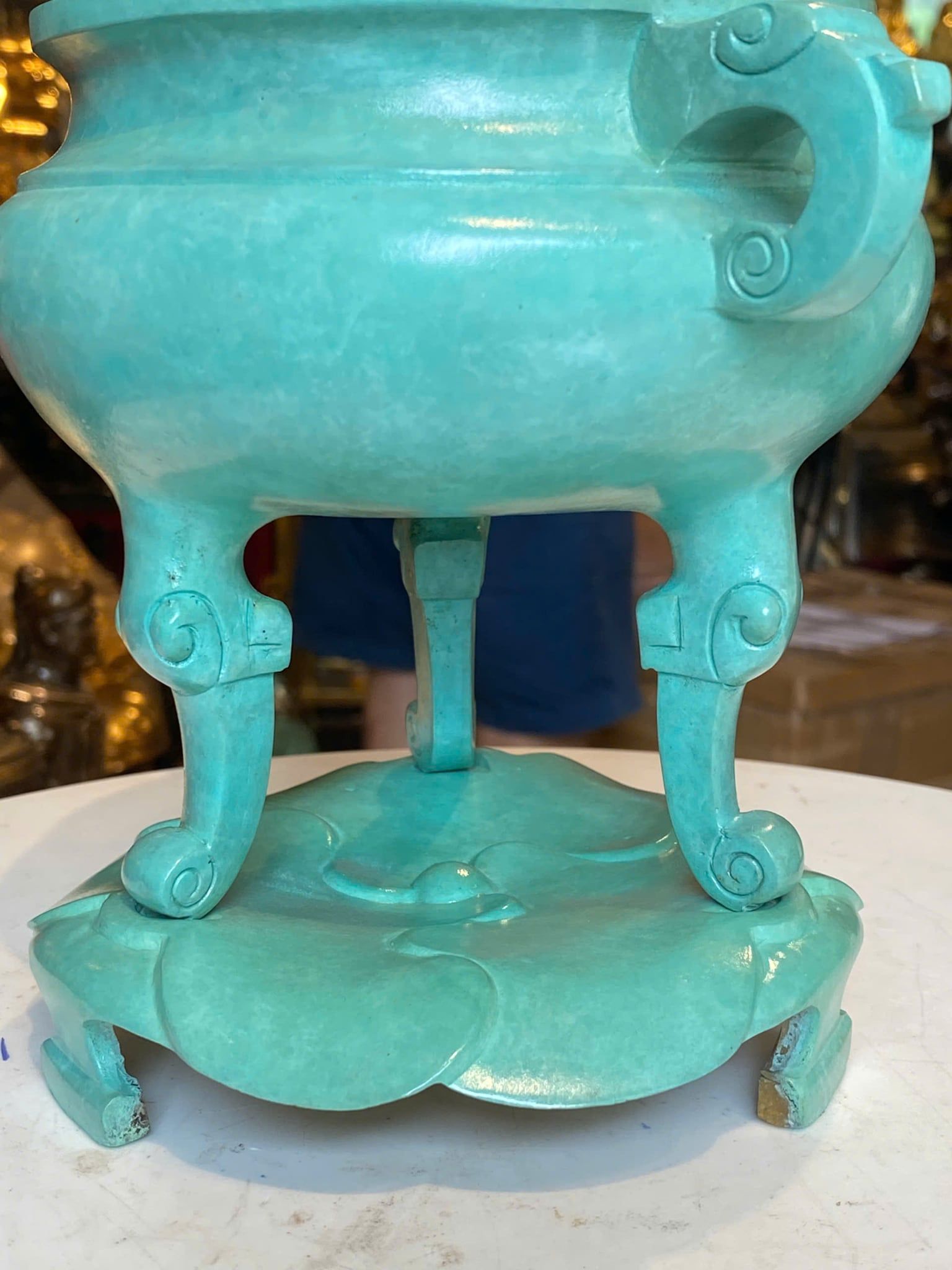 Lư đốt trầm bằng đồng patina xanh ngọc lục bích