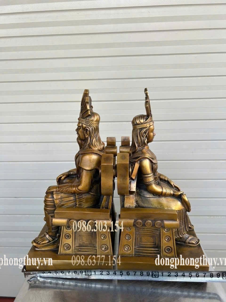 Tượng Lạc Long Quân- Âu Cơ bằng đồng