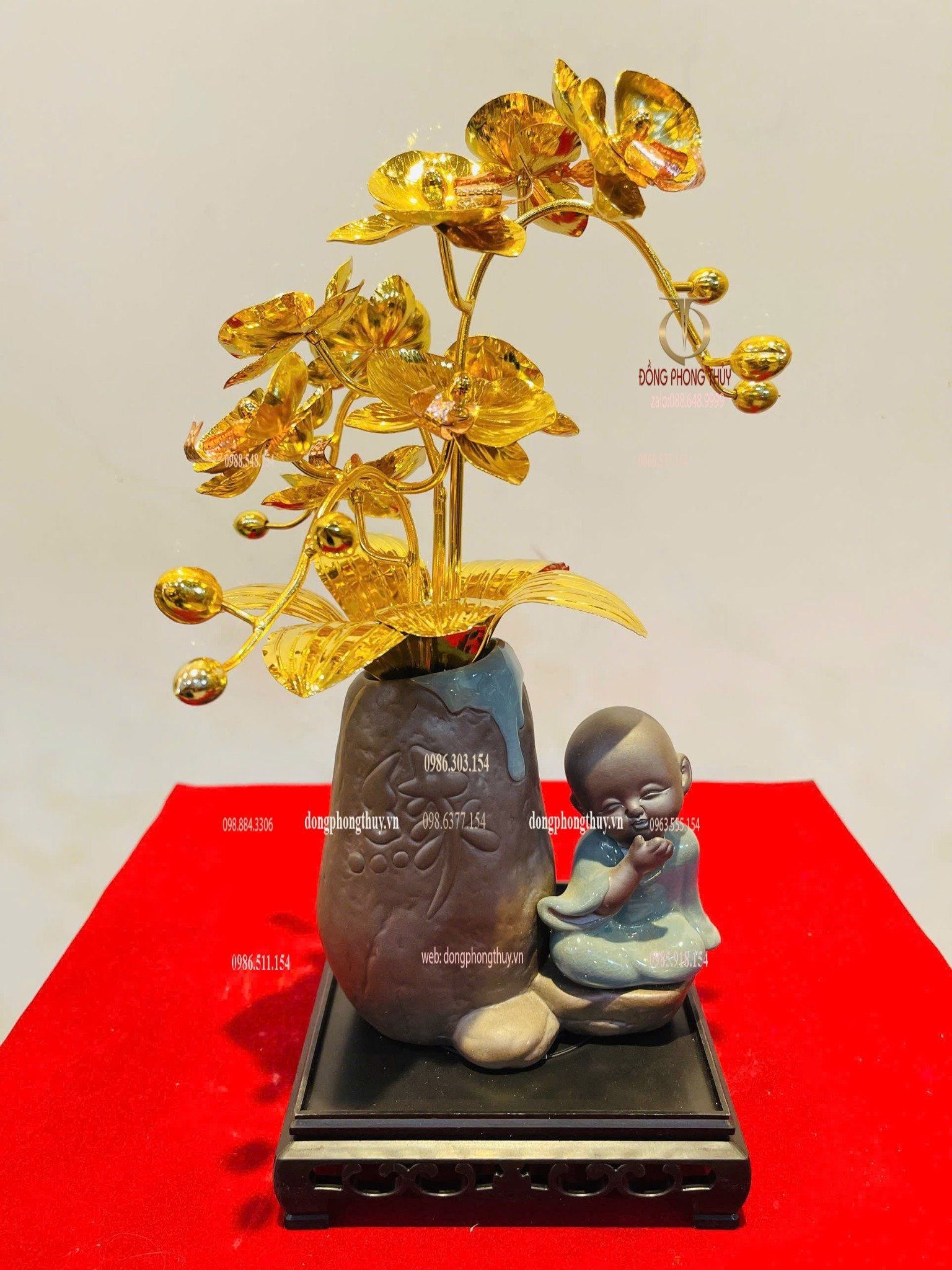 Hoa lan mạ vàng 24k chú tiểu