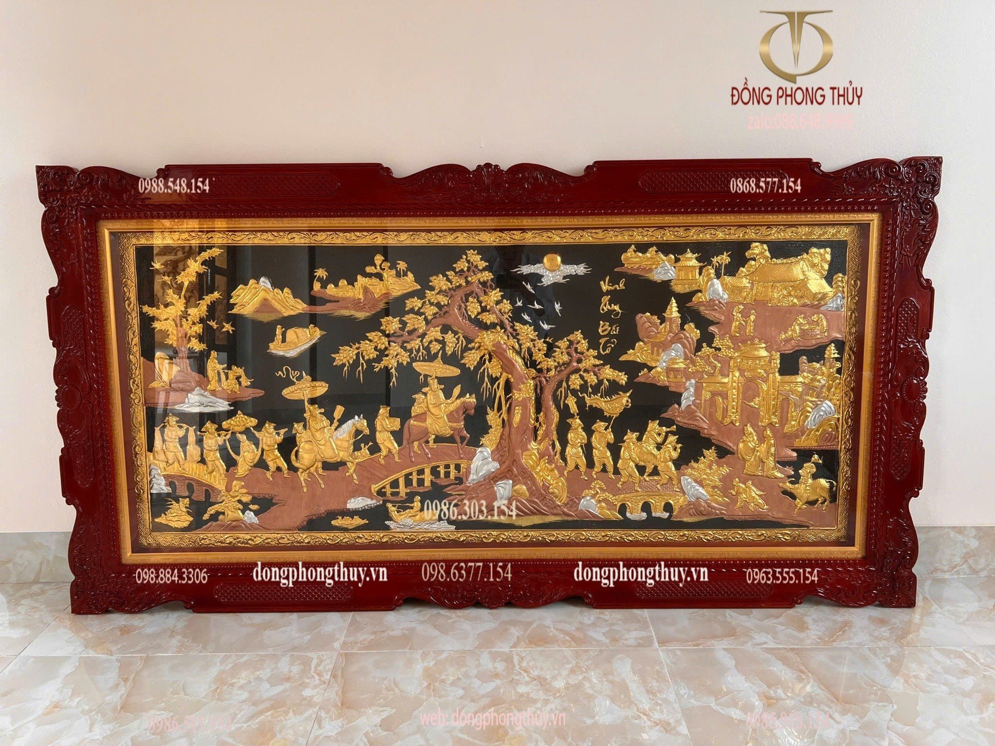 Tranh vinh quy bái tổ dát vàng bạc