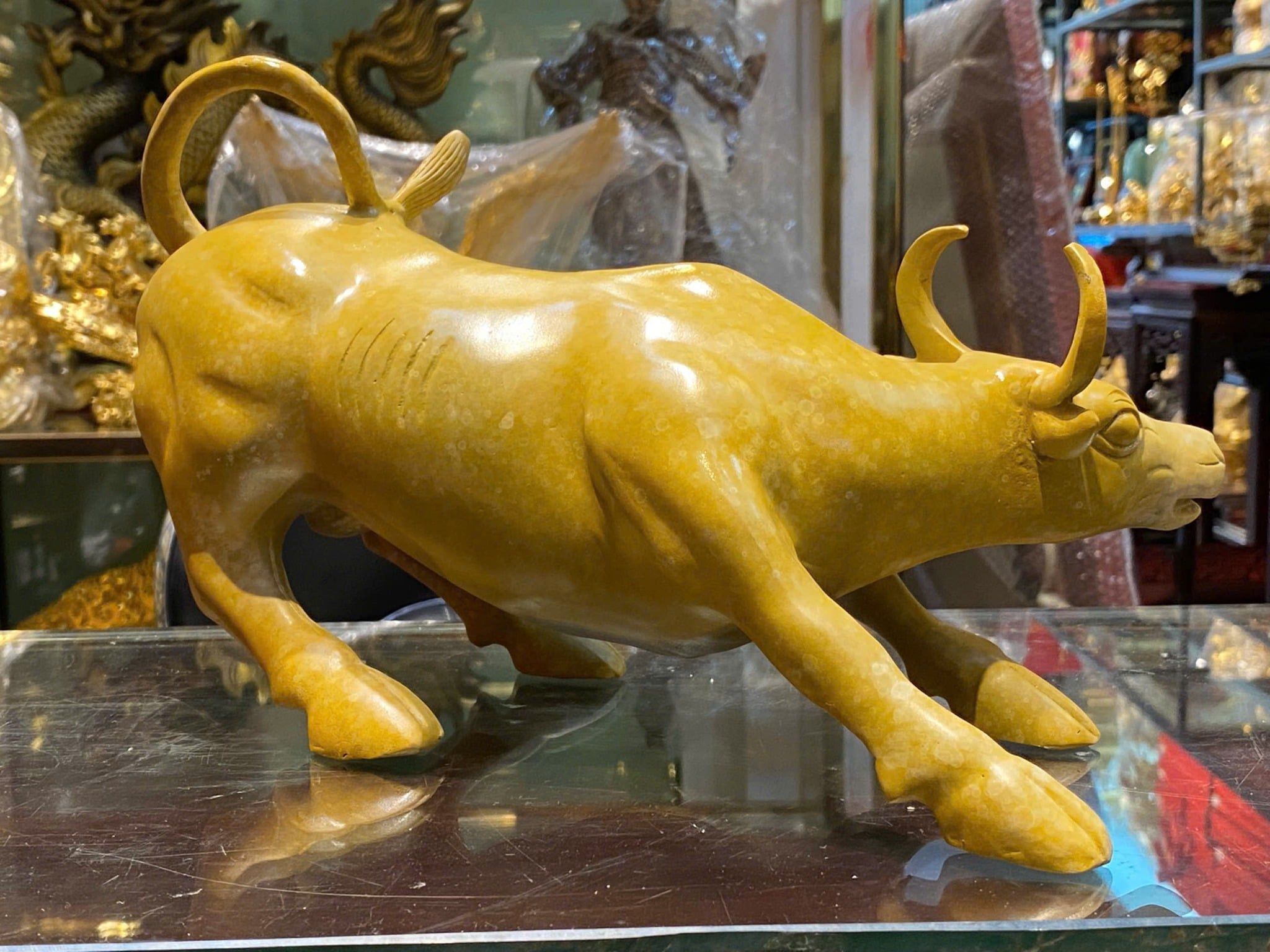 Tượng Trâu bằng đồng