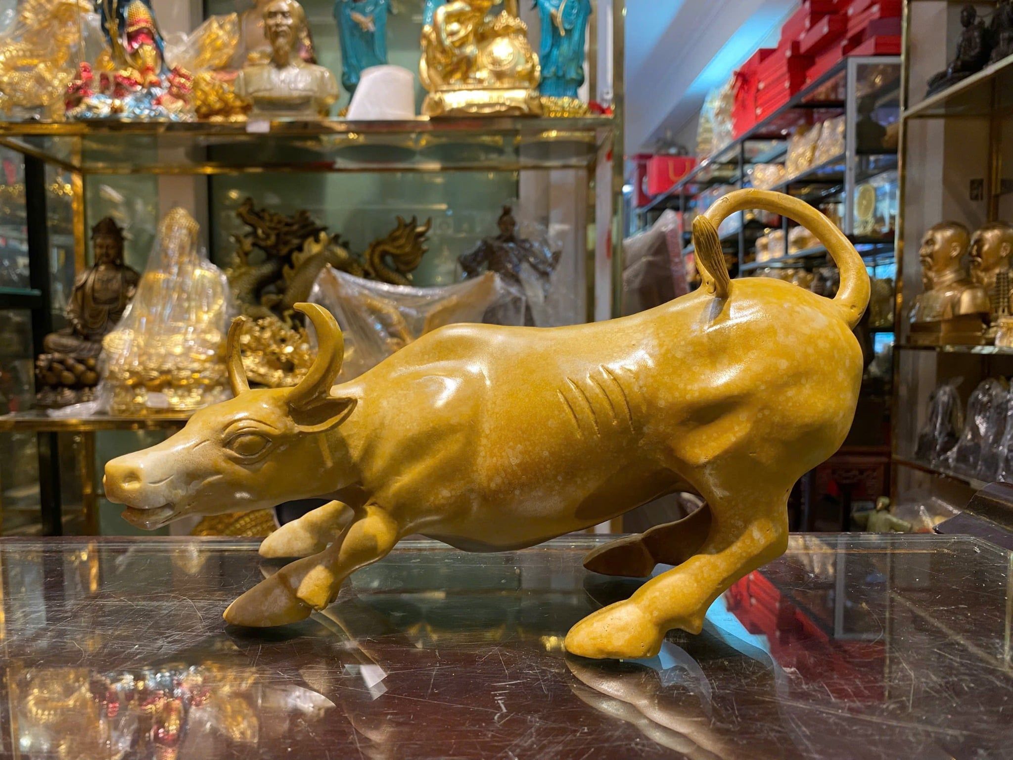 Tượng Trâu bằng đồng