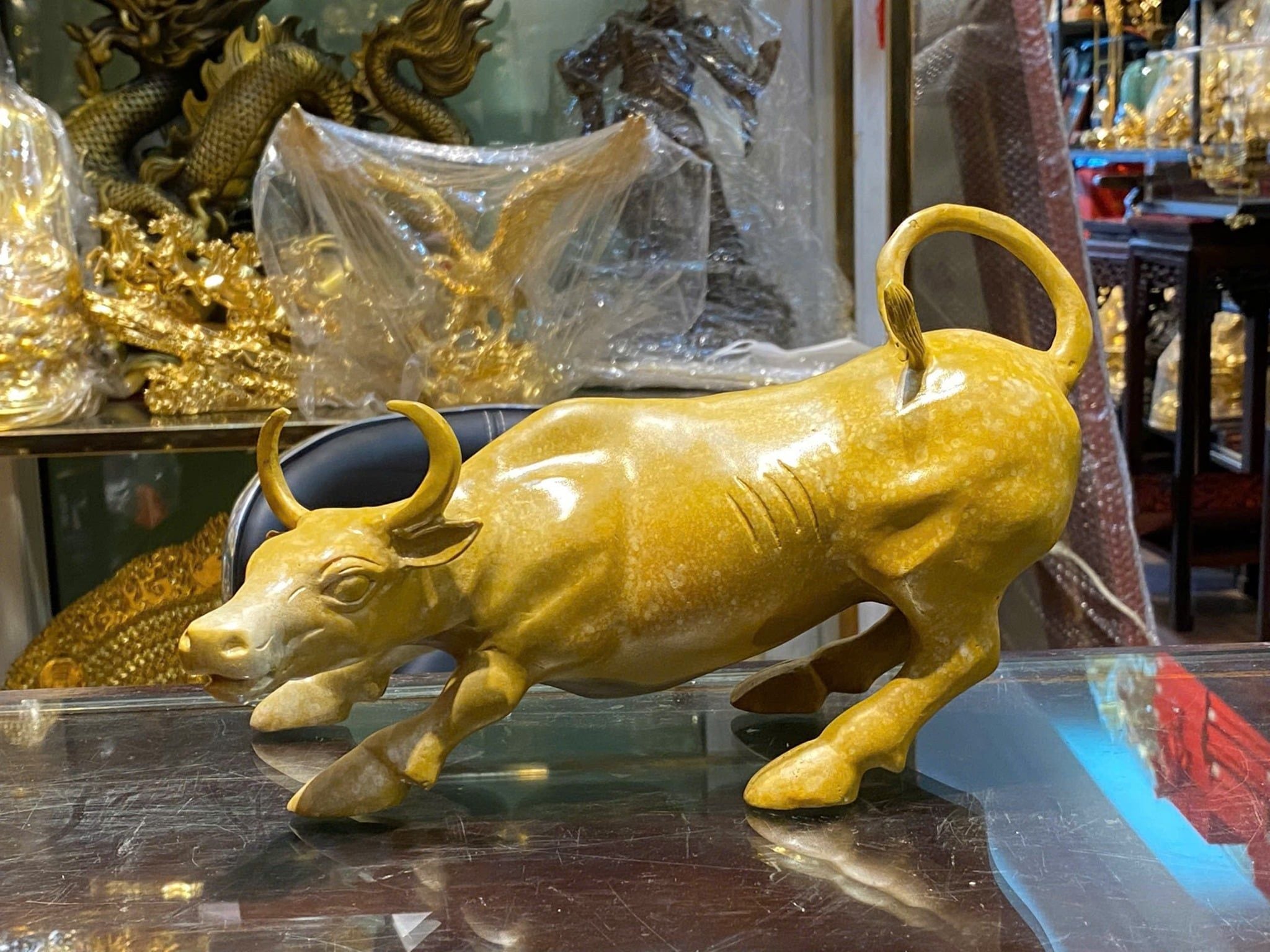 Tượng Trâu bằng đồng