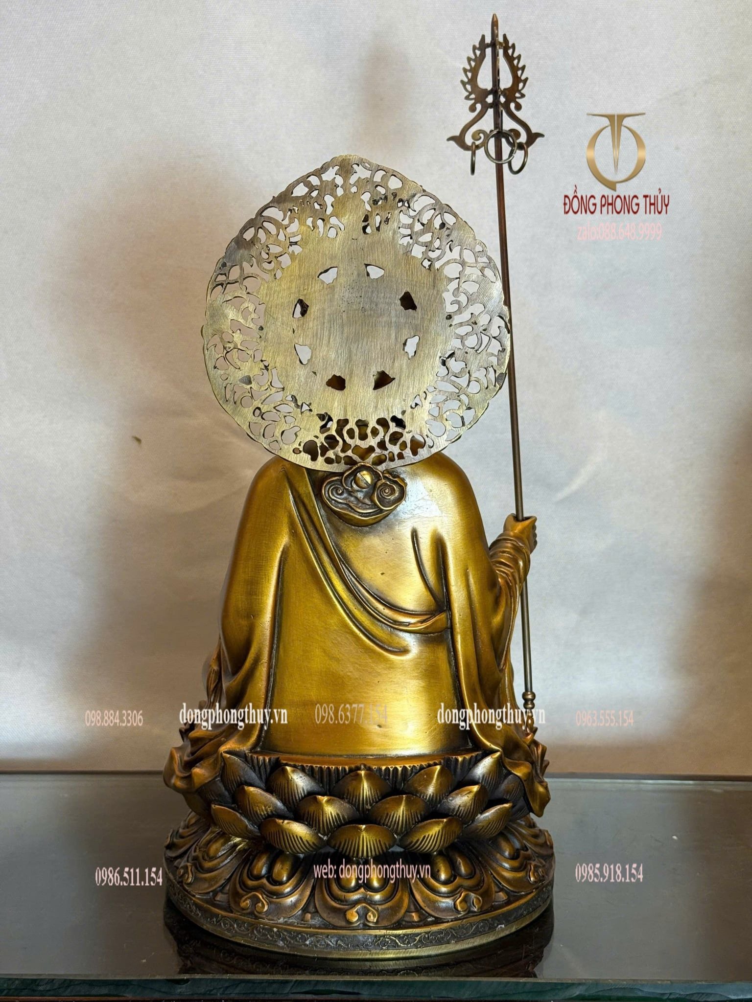 Tượng Địa Tạng Vương Bồ Tát bằng đồng