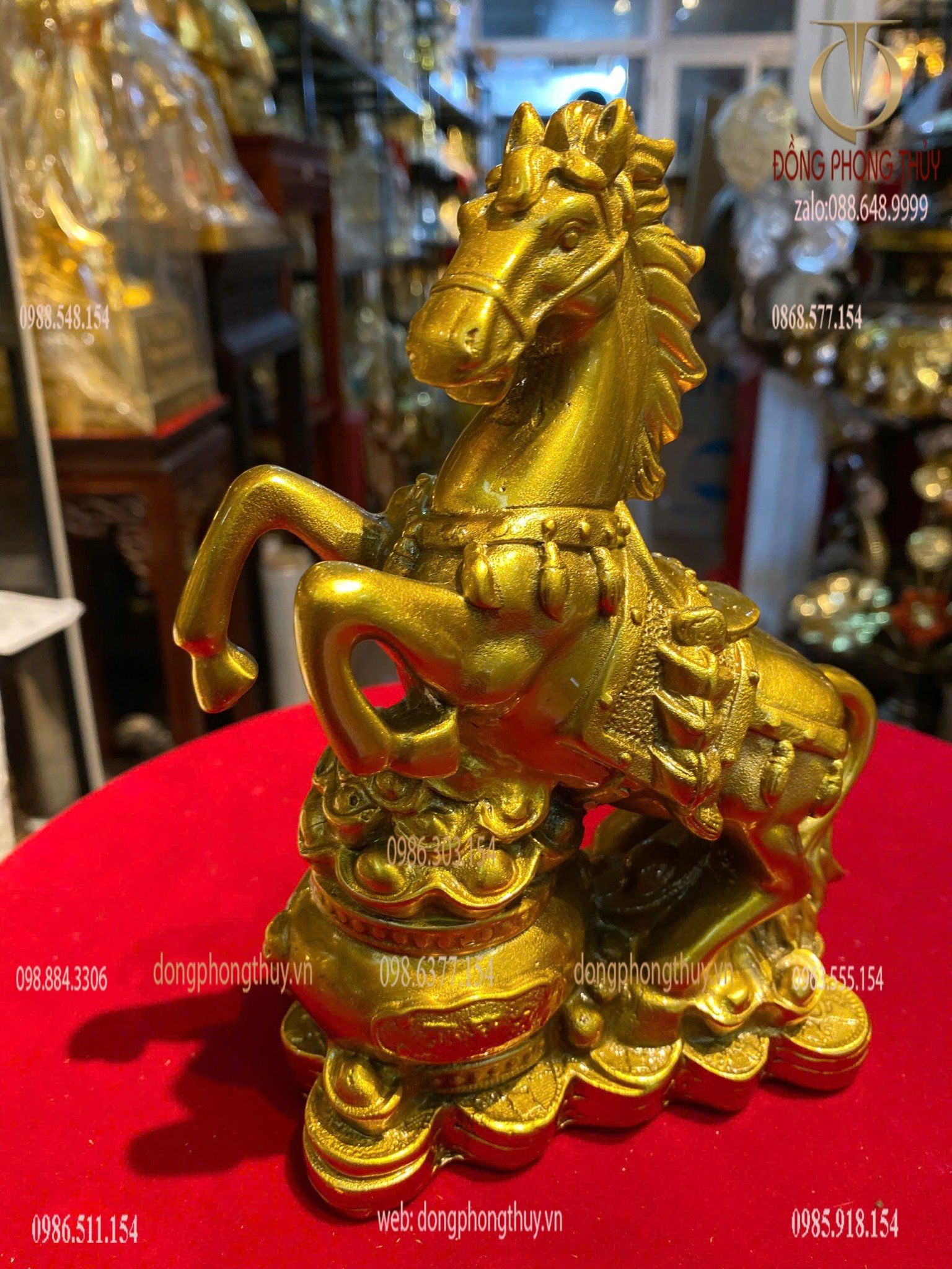 Tượng ngựa phong thủy hũ tiền