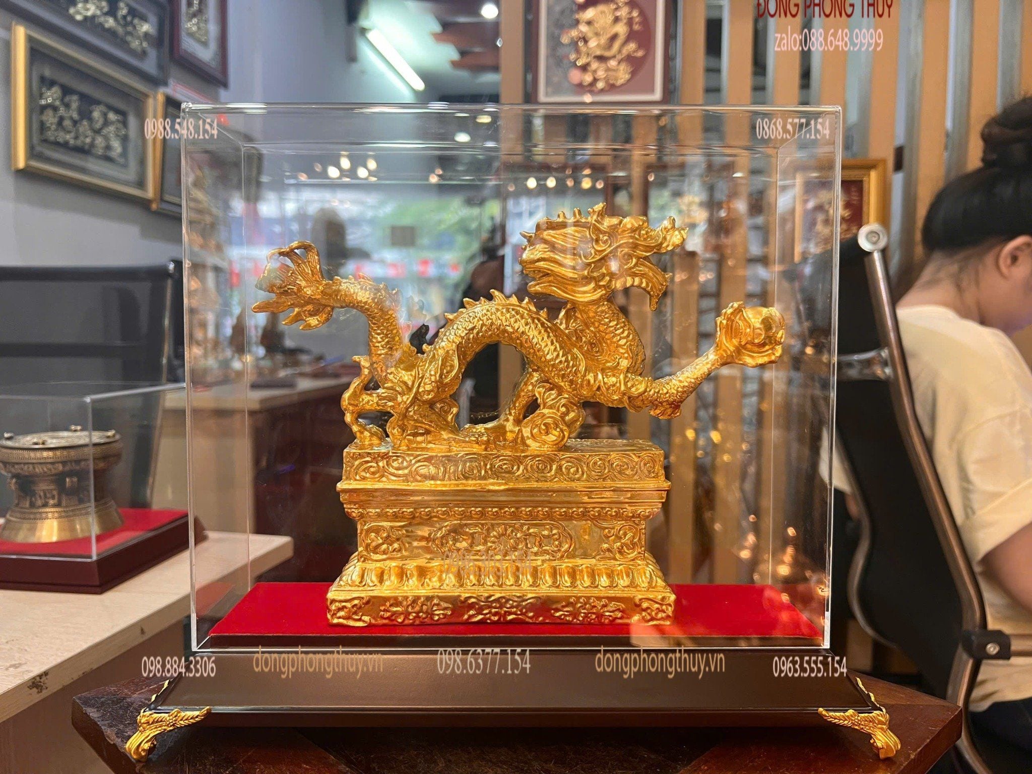 Tượng rồng bằng đồng dát vàng 24k