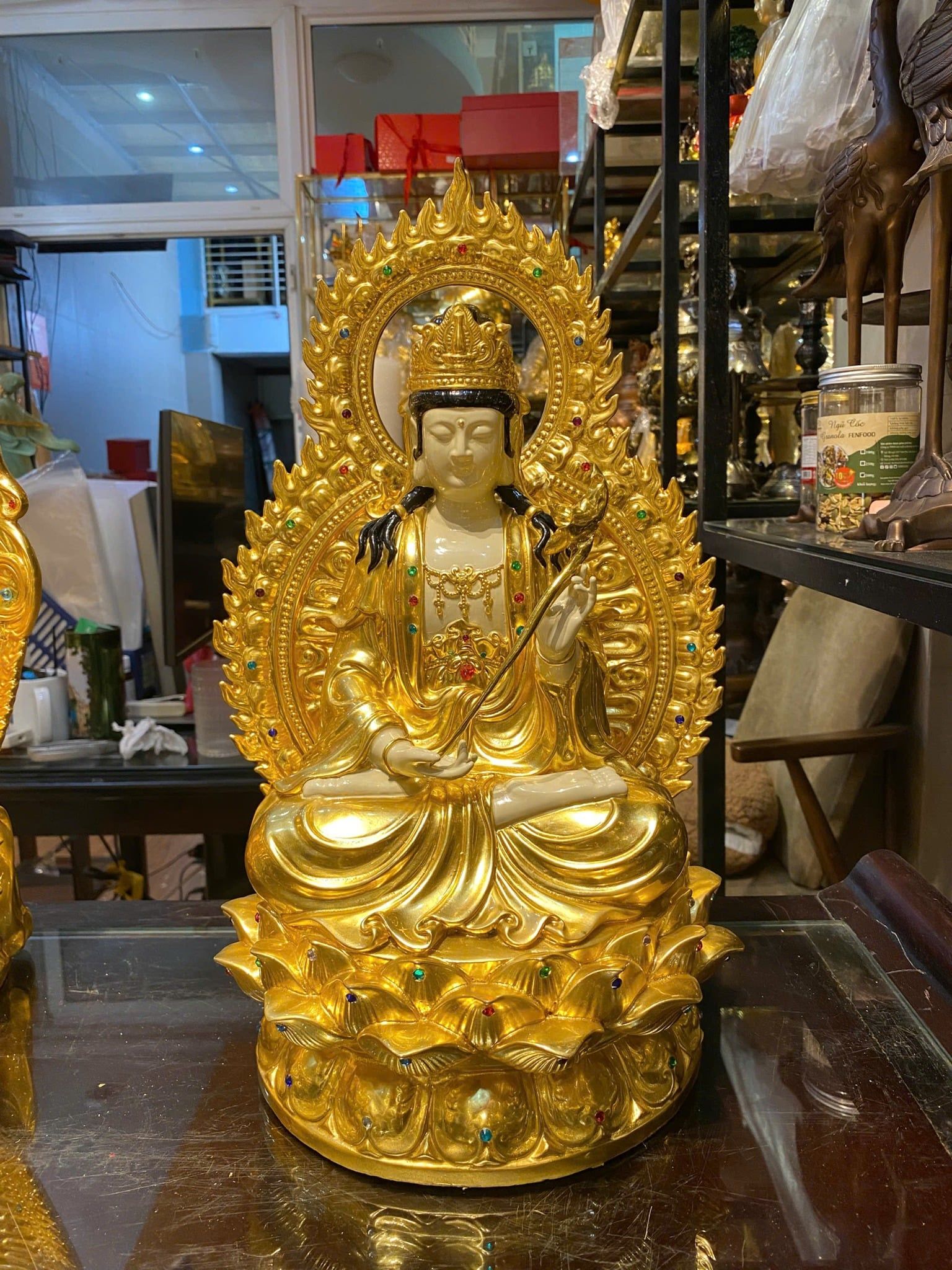 Tượng tây Phương Tam Thánh cao 43cm nặng 38kg dát vàng 24k, vẽ màu