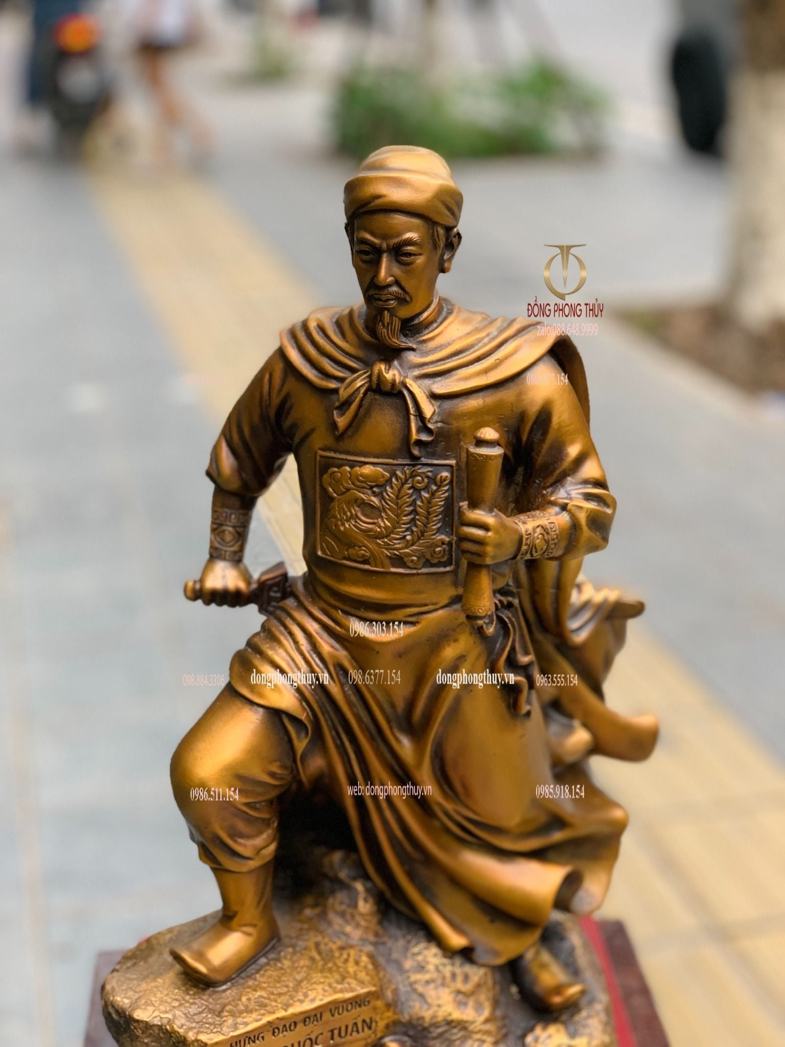 Tượng Trần Hưng Đạo 42cm bằng đồng