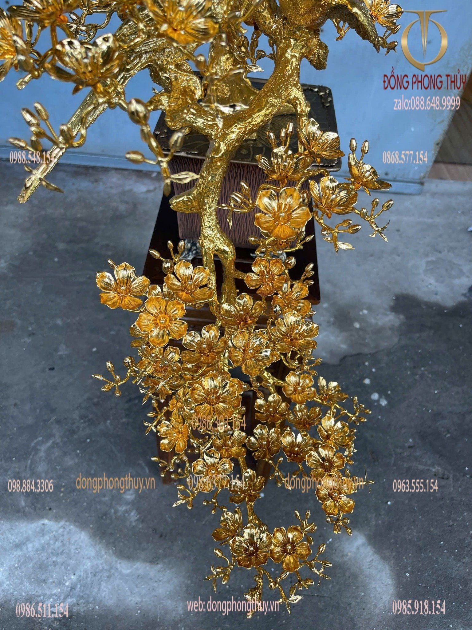 Quà tân gia mạ vàng : cây mai vàng bằng đồng mạ vàng