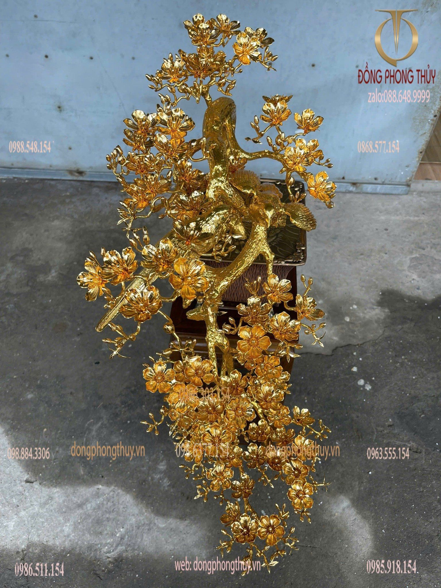 Quà tân gia mạ vàng : cây mai vàng bằng đồng mạ vàng