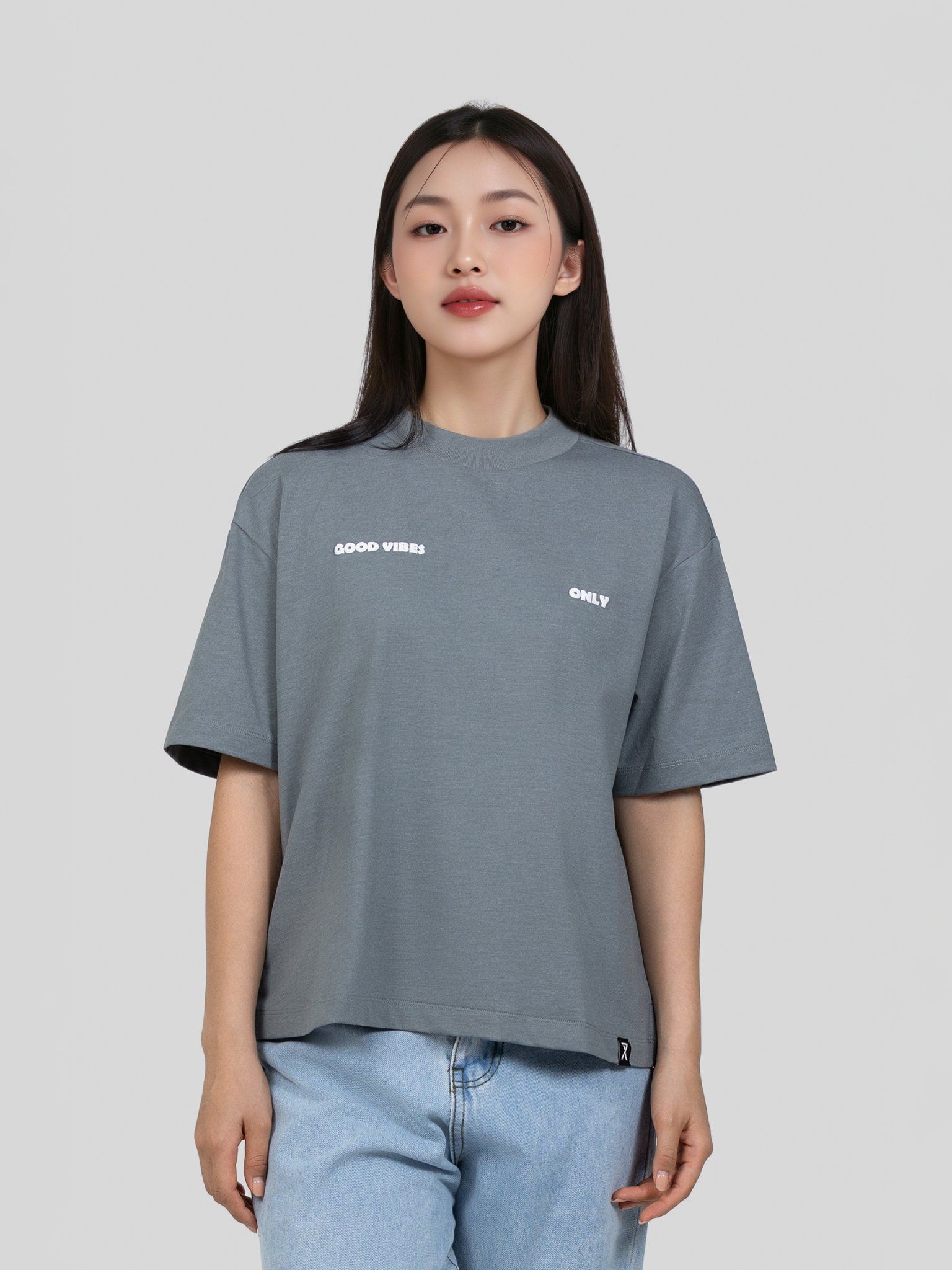 Áo Thun Nữ Relax Boxy Typo Good Vibes WTS 2449