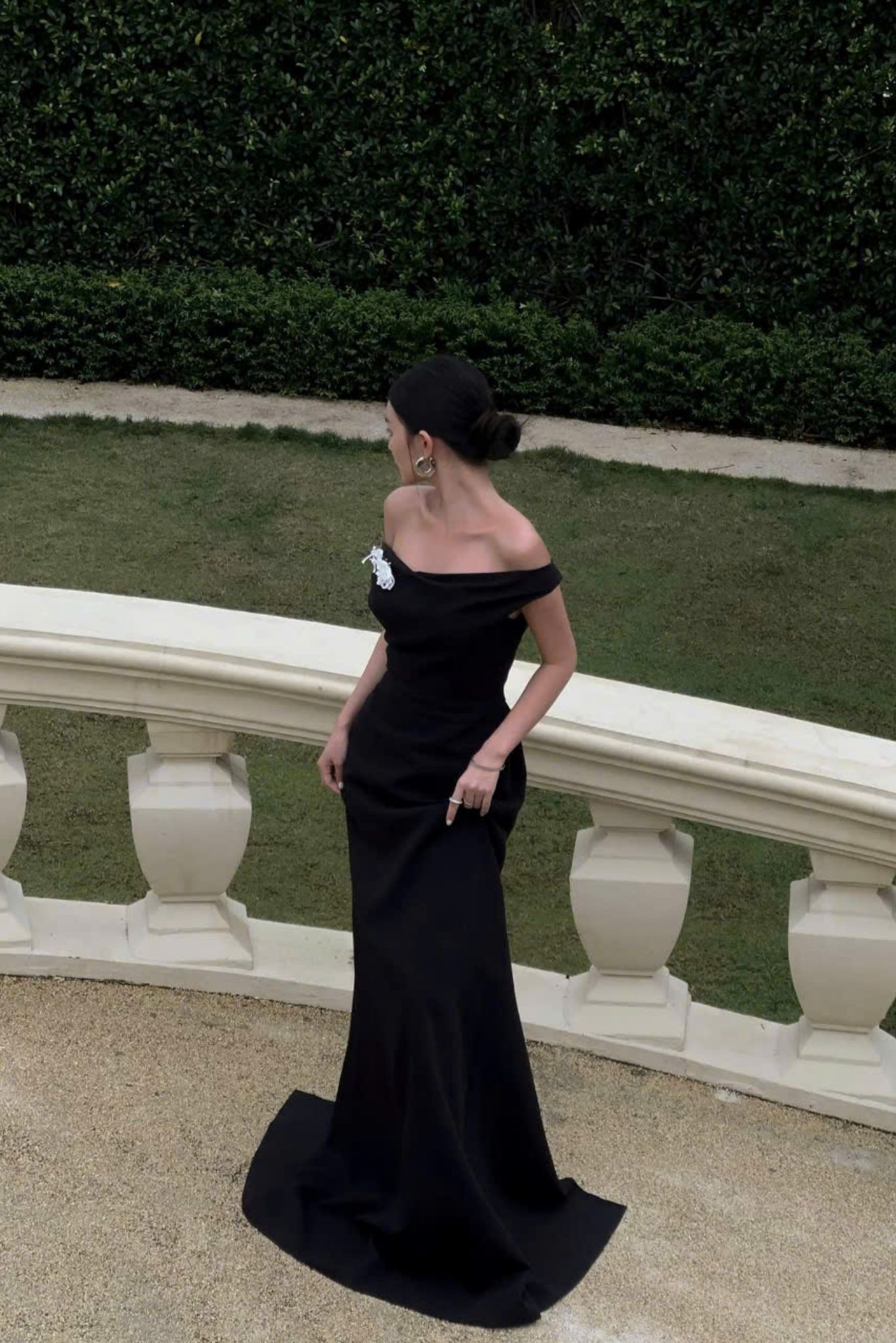 @@camelliangocbich X ESBER BLACK DRESS