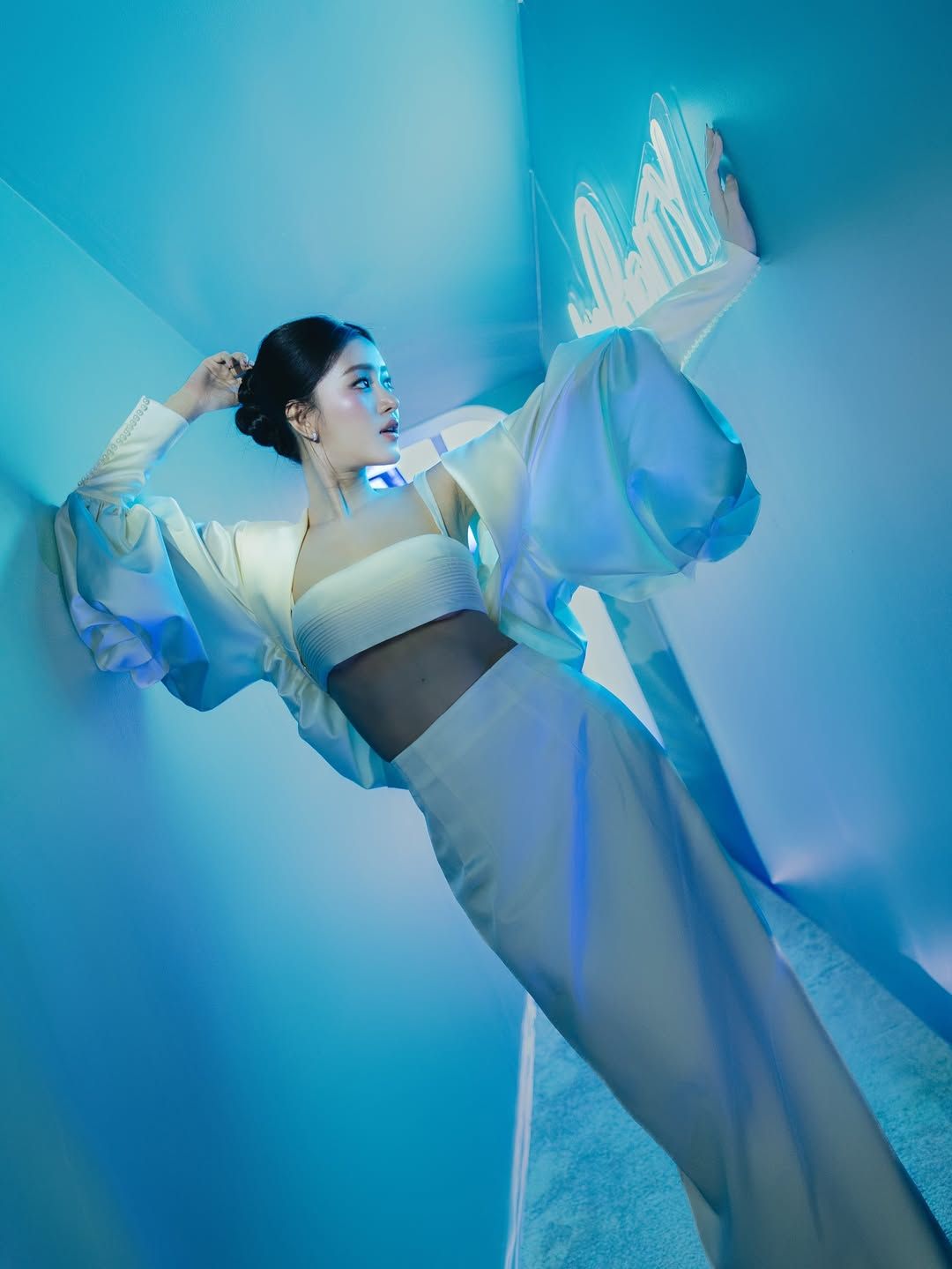 Trâm Ngô X LINRI CAPE & JAZZI TOP & HISM SKIRT