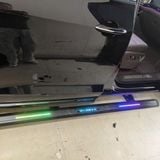 Bậc điện lên xuống tự động xe Volkswagen Viloran