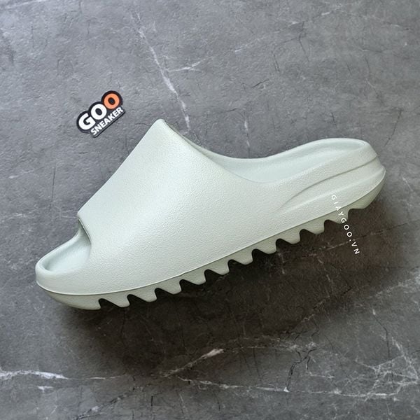 yeezy boost 350 v2 fade stockx