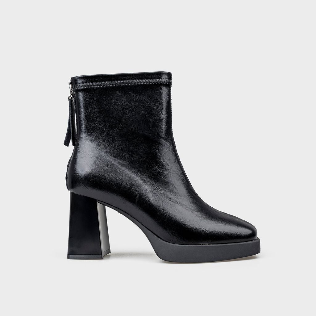 Giày Boots Nữ Mũi Vuông CHRISTINA-Q BOV022H