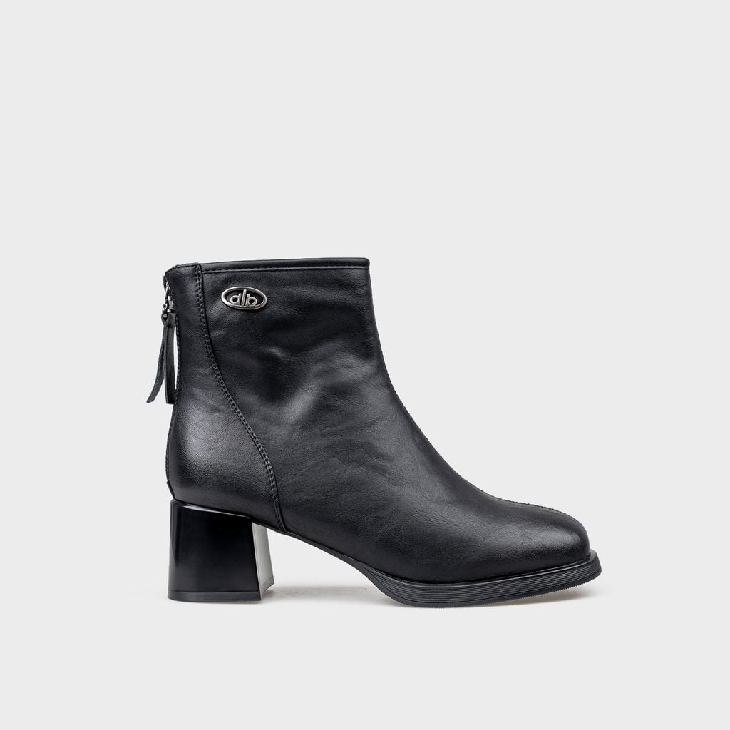 Giày Boots Nữ Mũi Vuông CHRISTINA-Q BOV025H