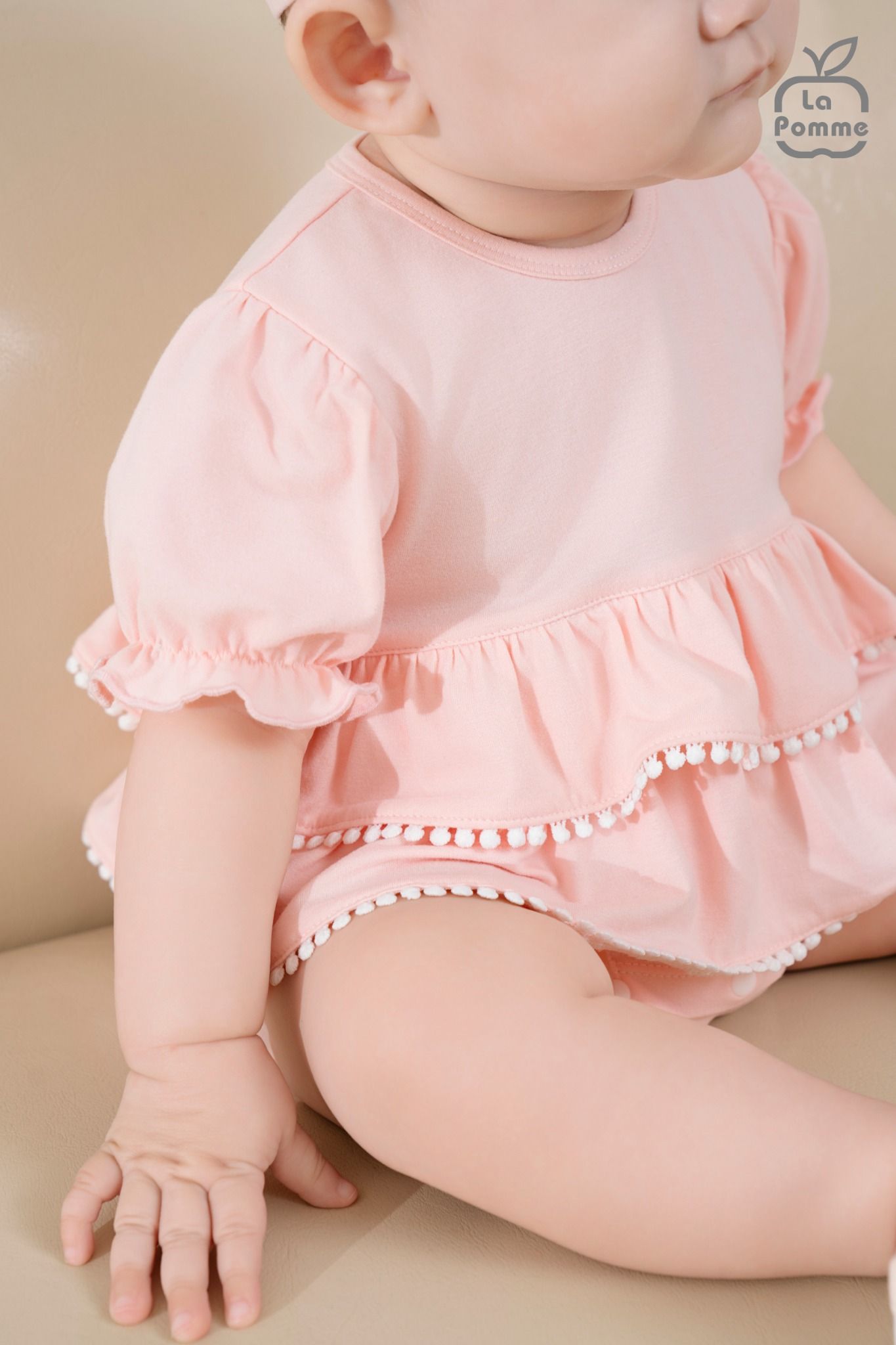 Body cộc tay La Pomme kèm băng đô bông hoa nhỏ