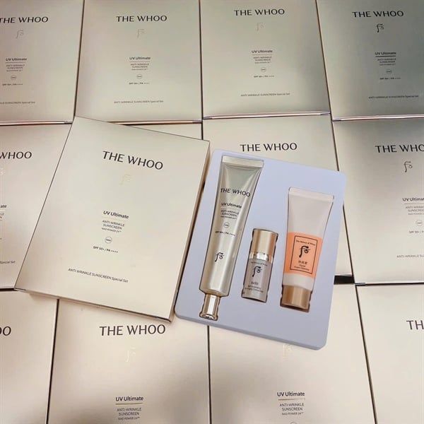 Kem Chống Nắng The Whoo UV Ultimate Anti Wrinkle Sunscreen Special Set SPF50+ PA++++ (3 món)
