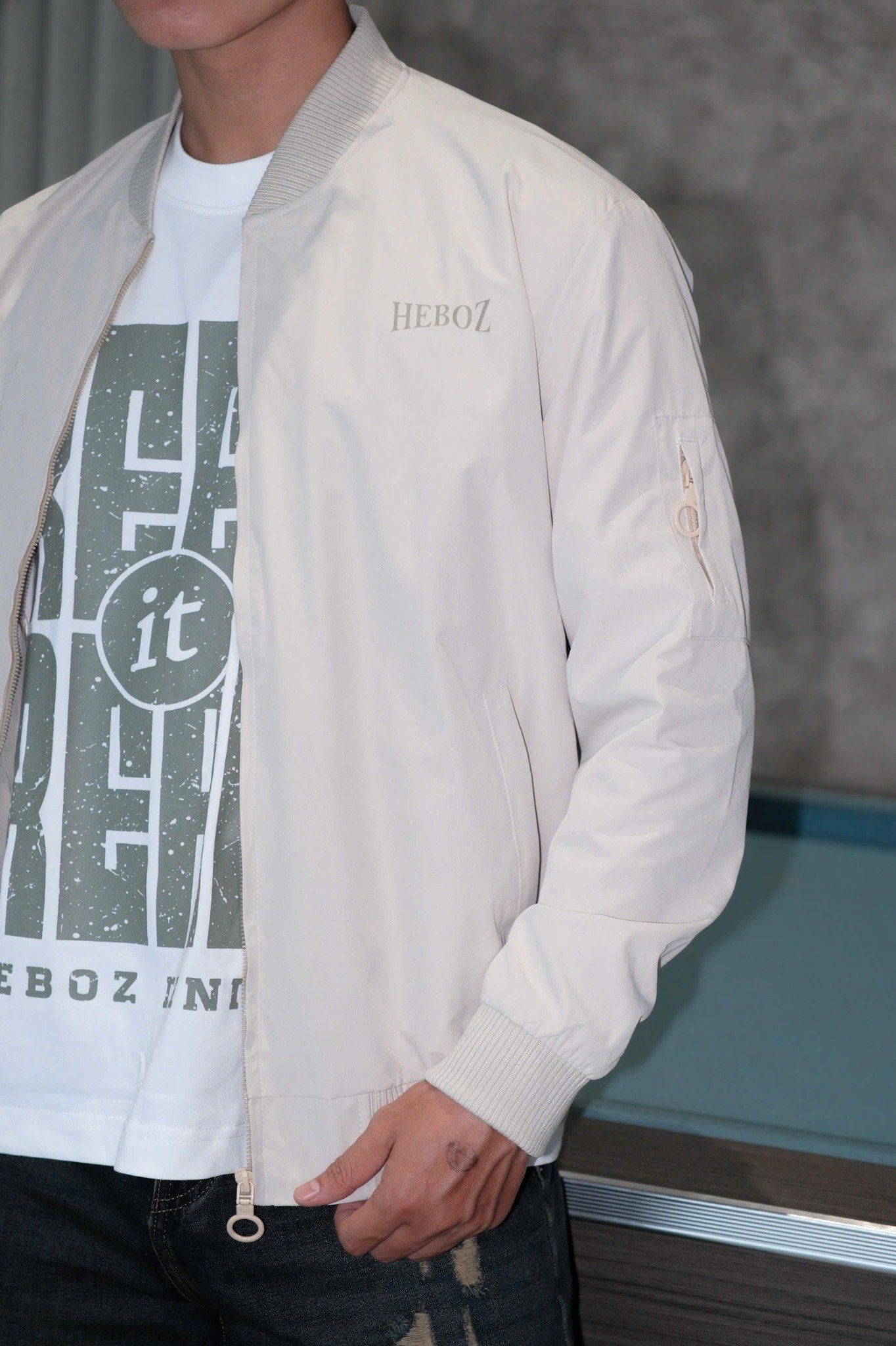 OUTFIT 240