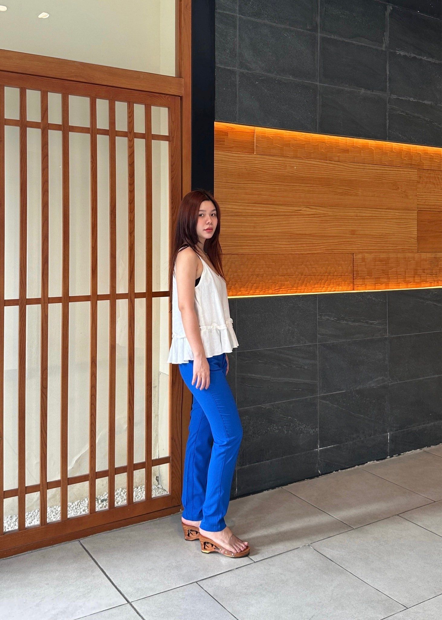 Quần ôm ly gân