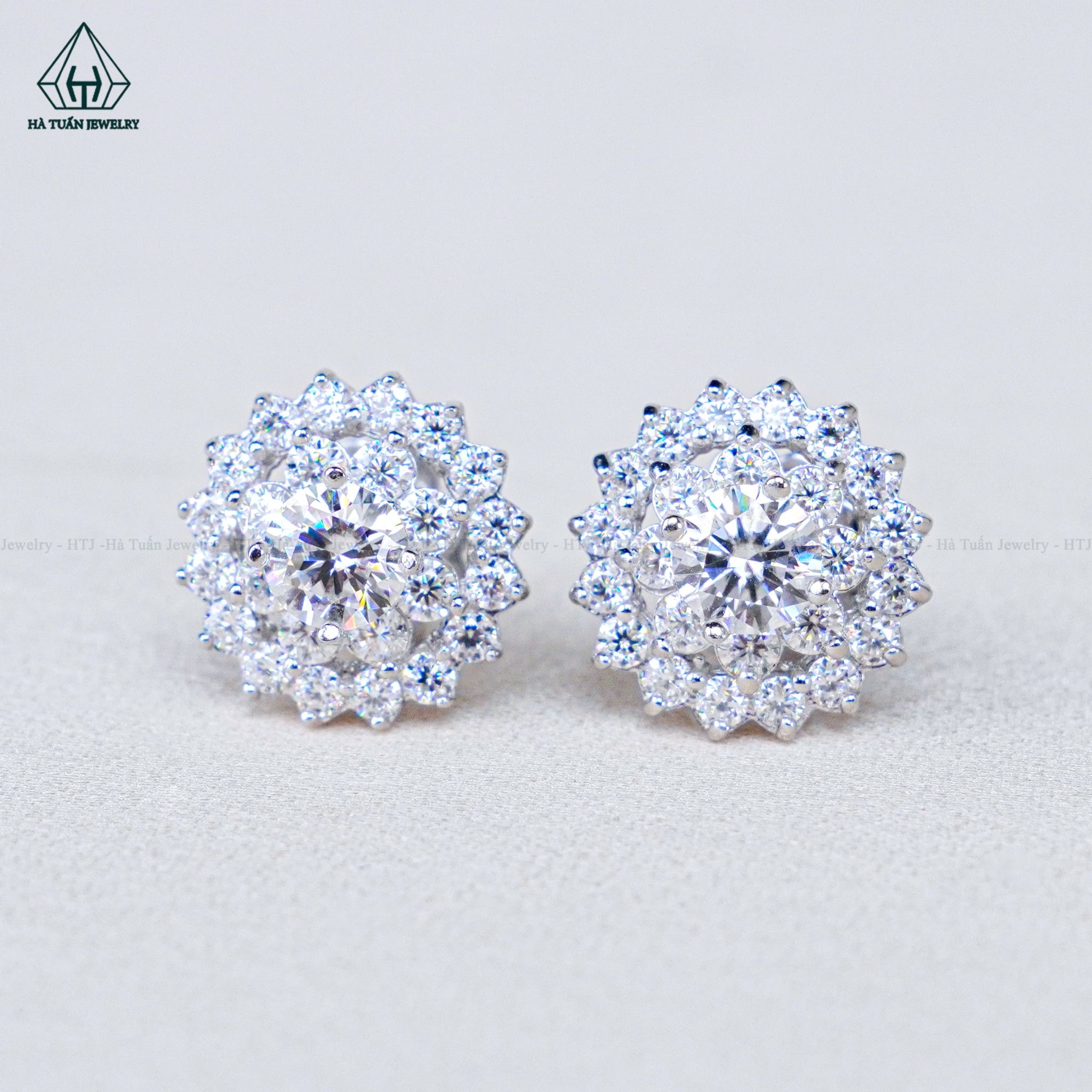 EX491 FULL MOIS 4.5mm Bông tai tròn cánh nhọn