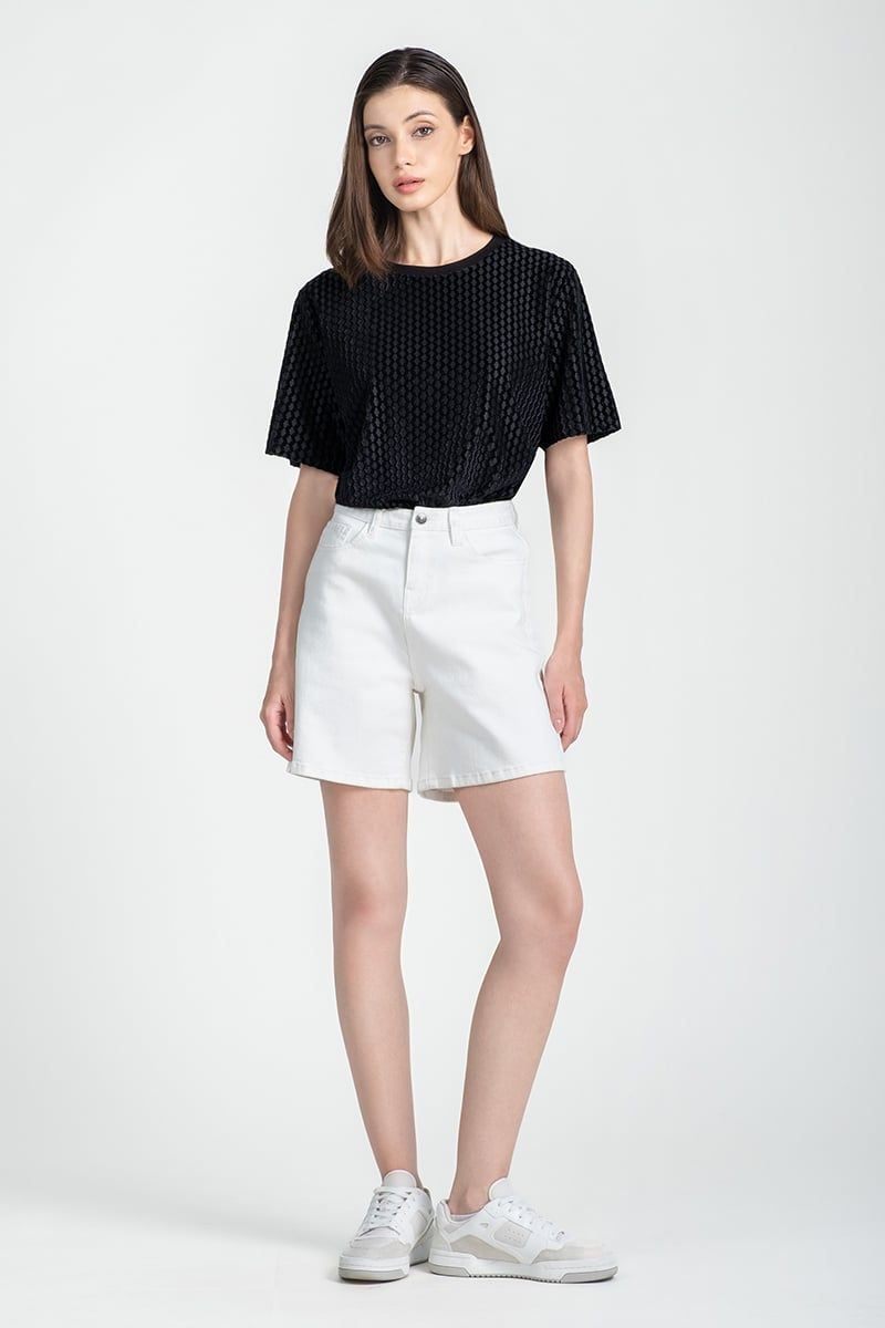 Quần Short Trắng Form Suông FWSP25FH03G-J