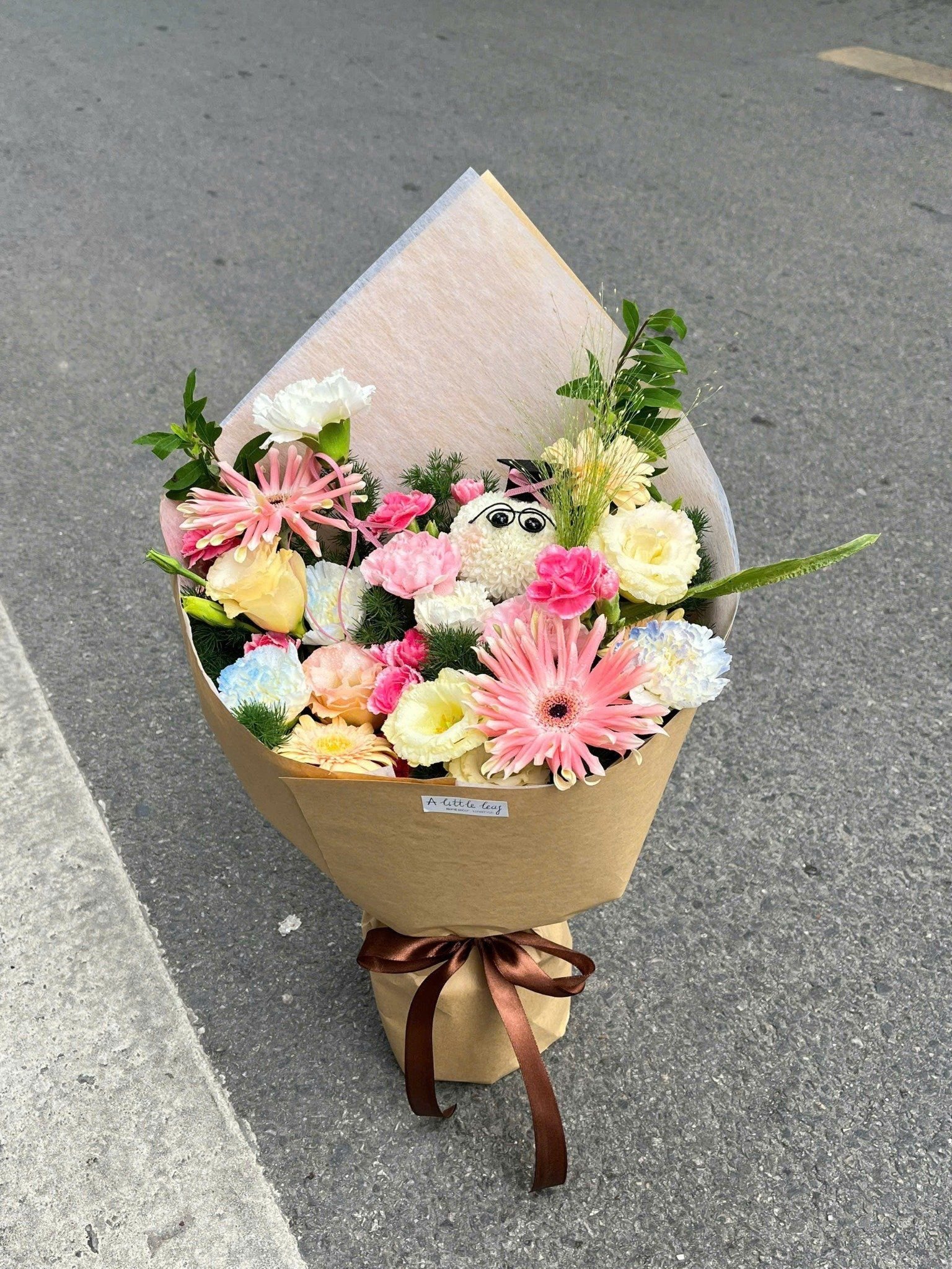 Bó Hoa Chúc Mừng Tốt Nghiệp